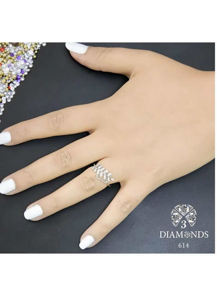 Tree Leafs Platinum Plated Ring For Women With Zircon Stone - Silver
