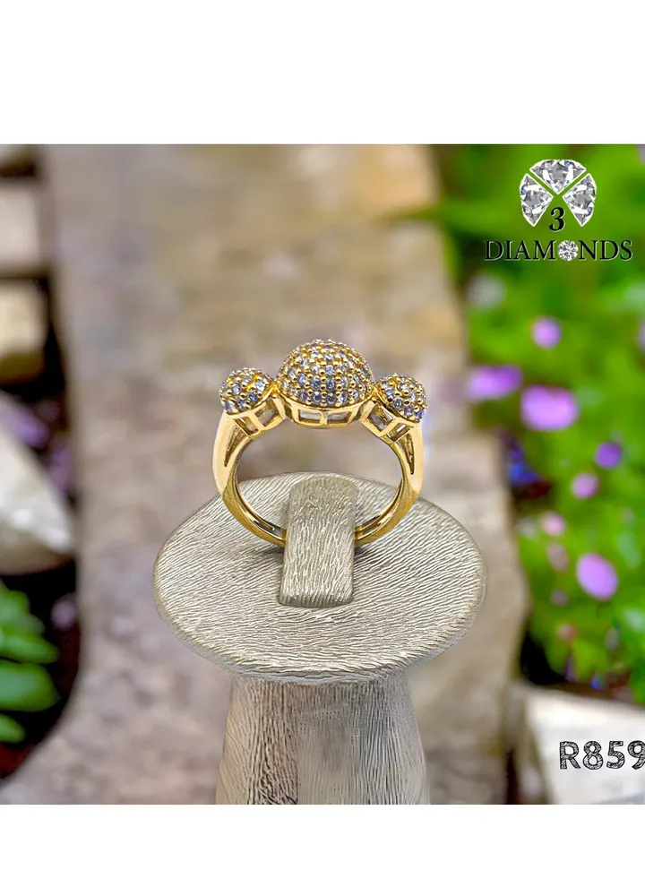 Women's Ring, Gold Plated, High Quality With Sparkling Zircon
