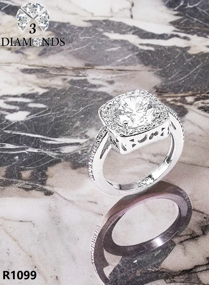 Platinum Plated Ring For Women With Zircon Stone - Silver