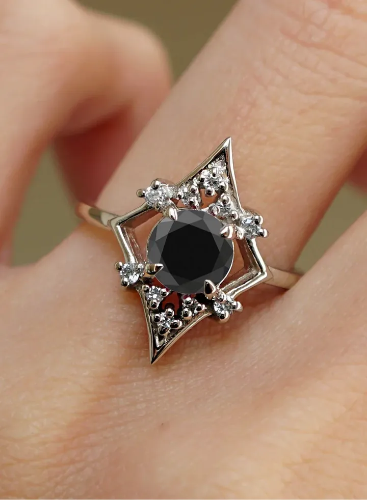 Lovers Shield Black Stone Ring
