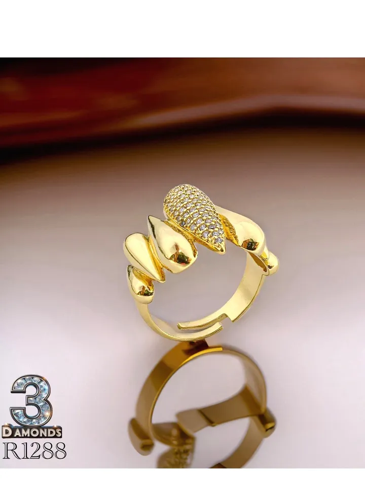 Women's Ring, Gold Plated, High Quality With Sparkling Zircon