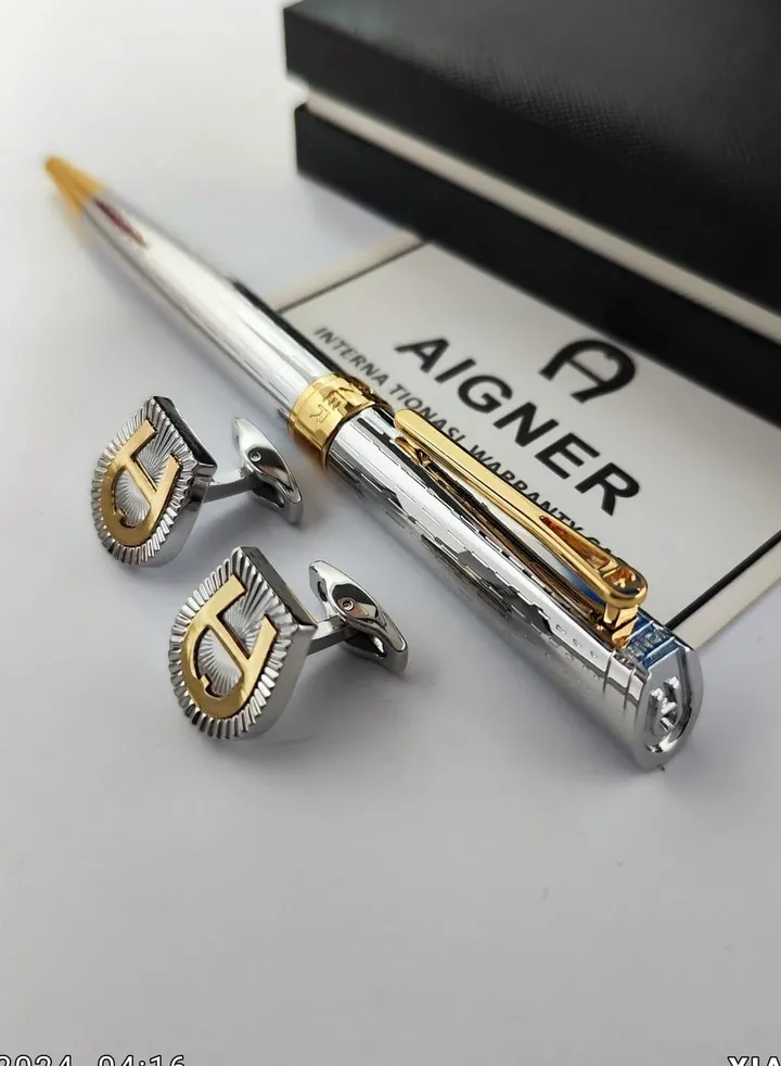 A set of Aigner pen and cuff