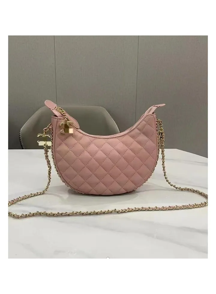 New Design Half Moon Hobo Bag Gold Metal Hardware Chain Clutch Purse Cross Body Pendant Zipper Women's Soft Bag 20x12cm