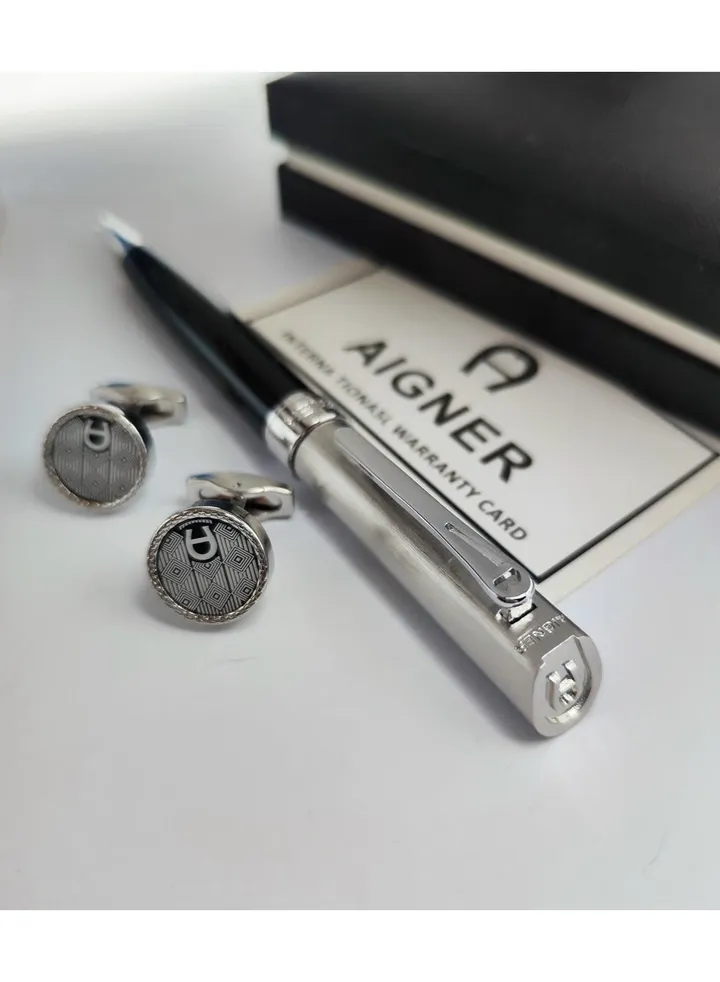 A set of Aigner pen and cuff