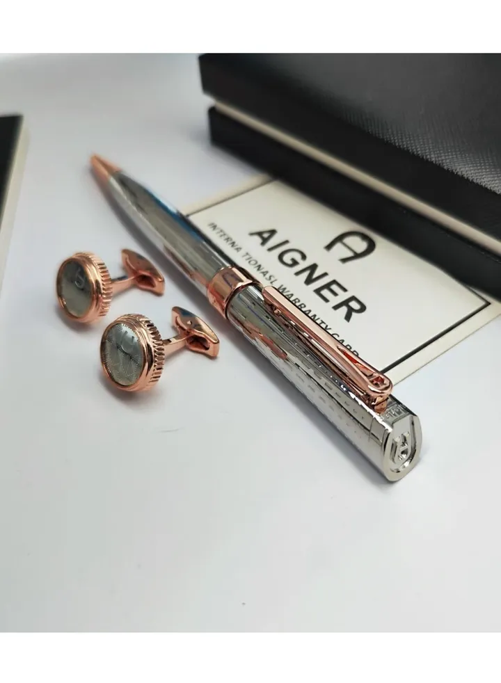 A set of Aigner pen and cuff