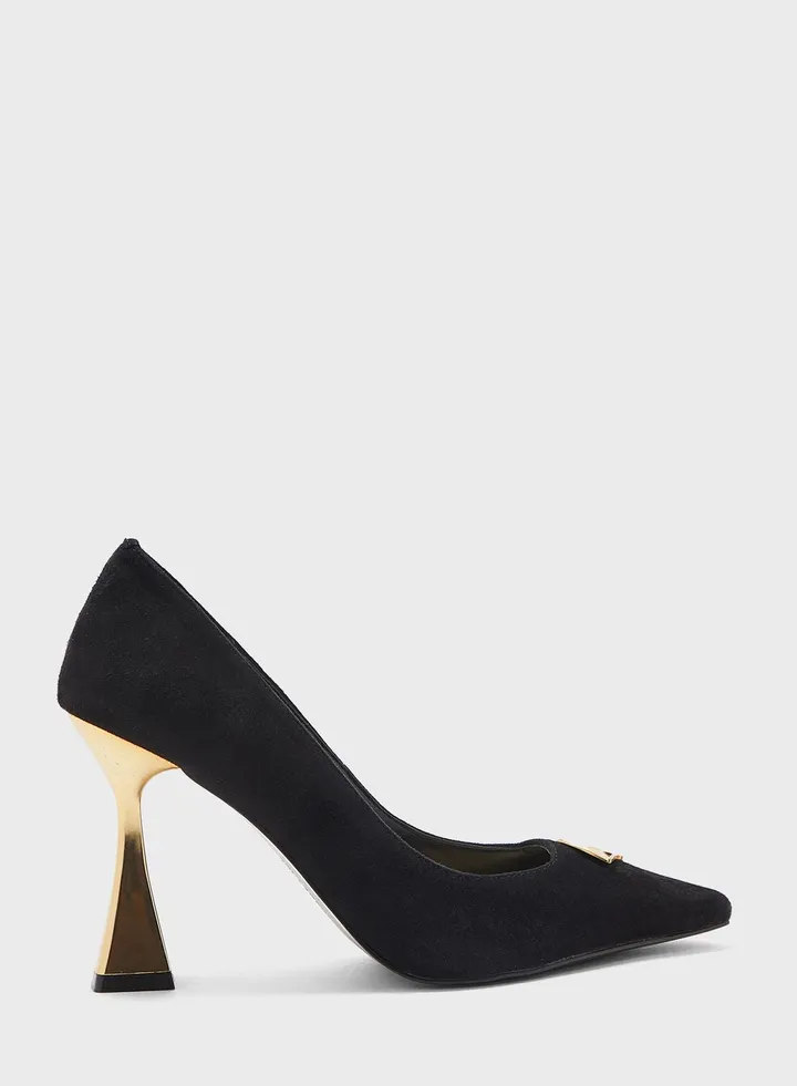 Debut Pumps