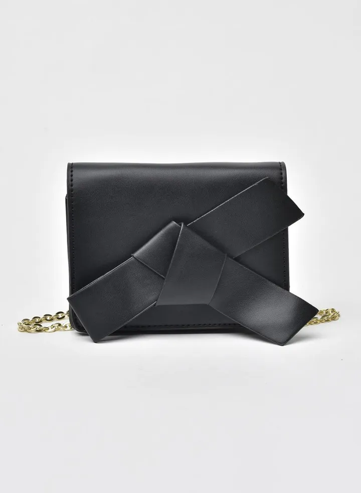 Stylish Chain Detail Crossbody Bag Black