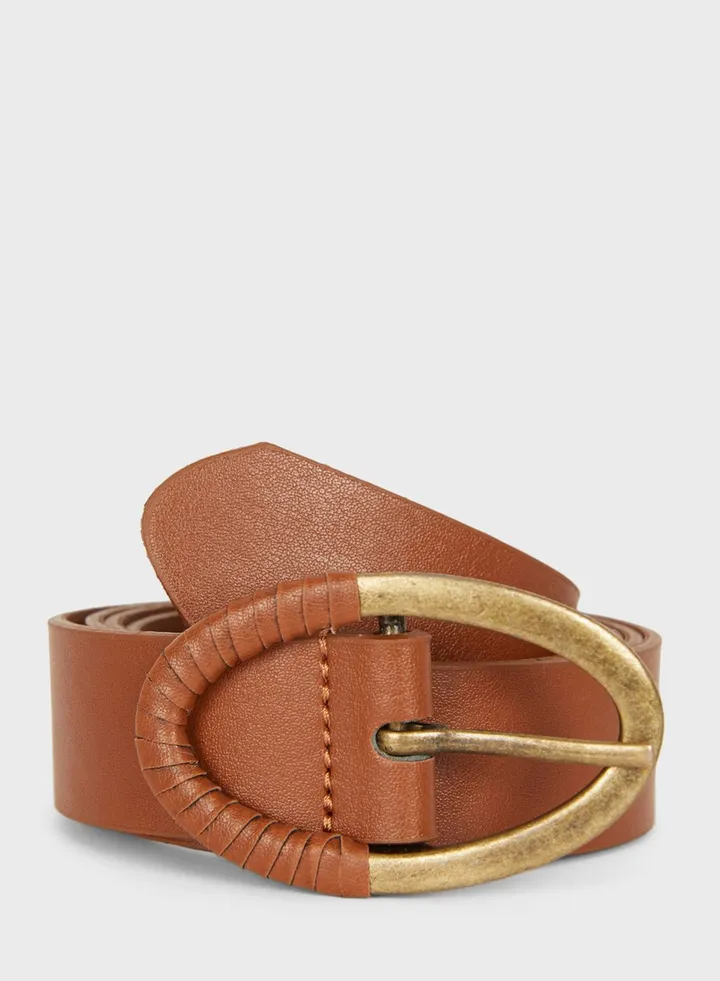 Buckle Allocated Hole Belt