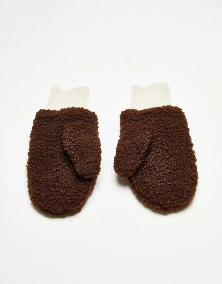 Topshop borg mittens in chocolate