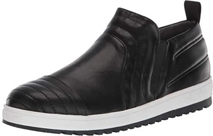 Mootsies Tootsies Women's Giggle Sneaker