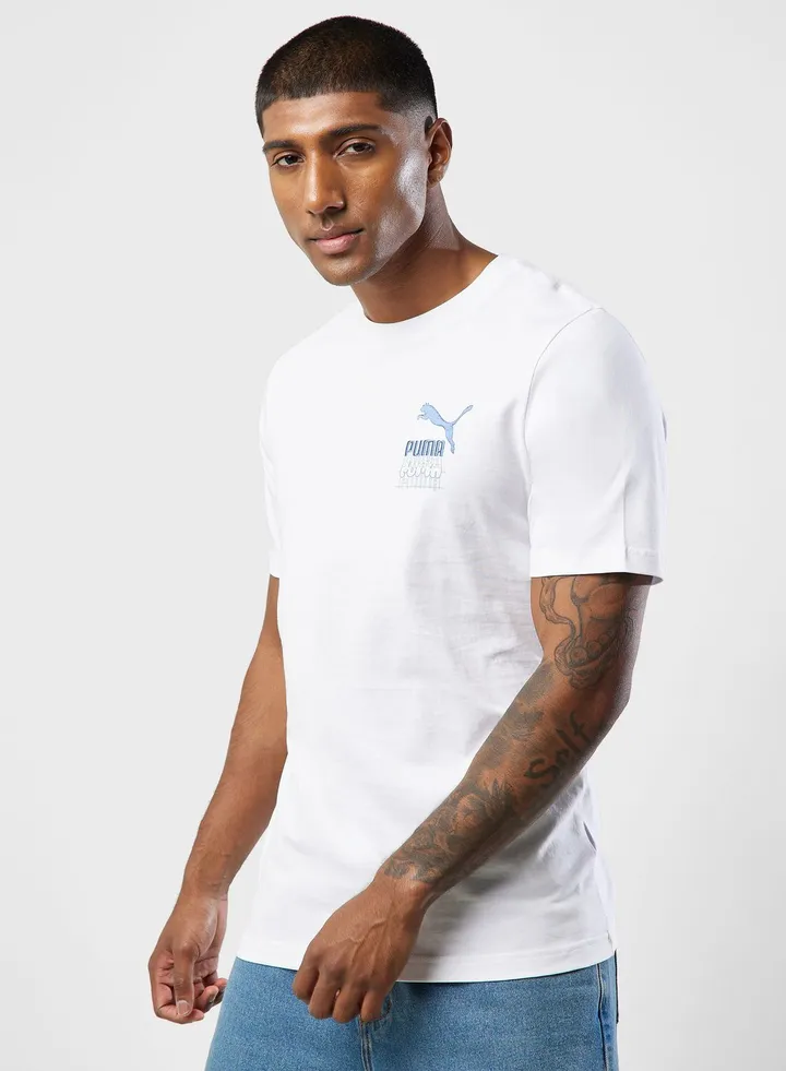 Classics Brand Love Graphic T-Shirt