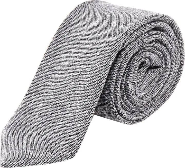 Wool tie