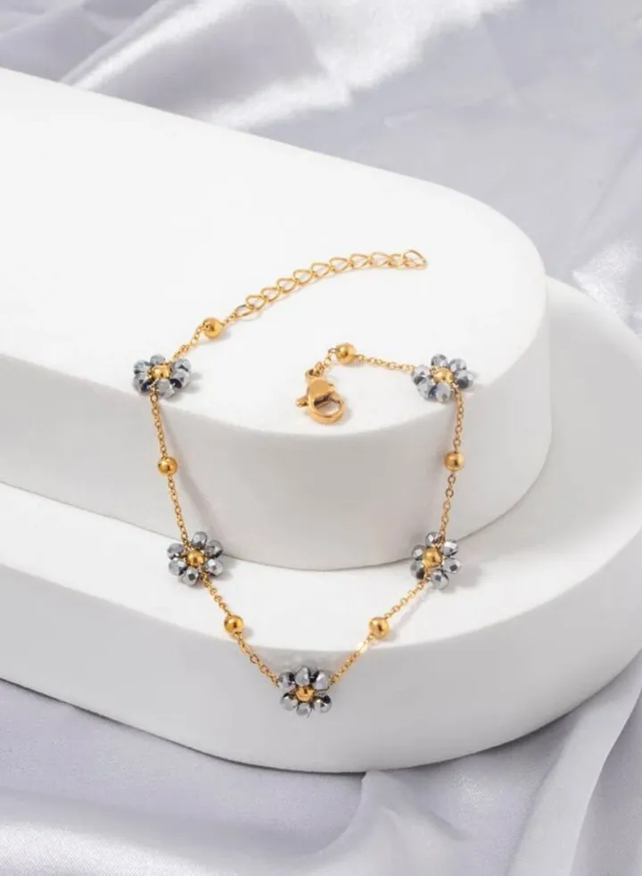 18k Gold Plated Bracelet For Women Decorated With Silver Flowers