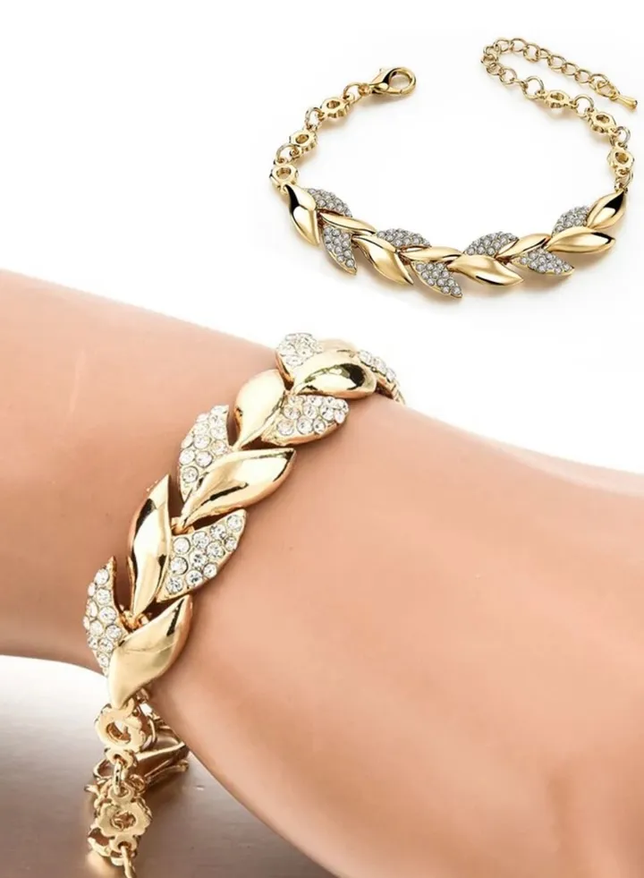 Stylish Gold Plated Bracelet For Women Cubic Zirconia
