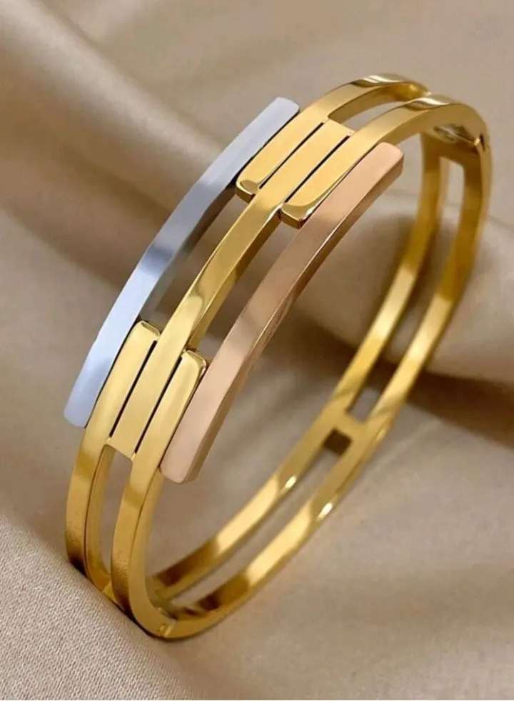 High Quality Stainless Steel Trendy Bracelet For Women