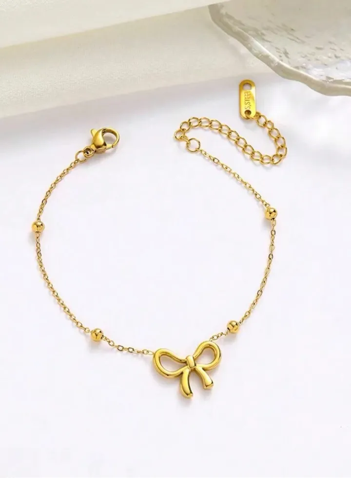 Elegant Gold Plated Stainless Steel Bracelet For Women