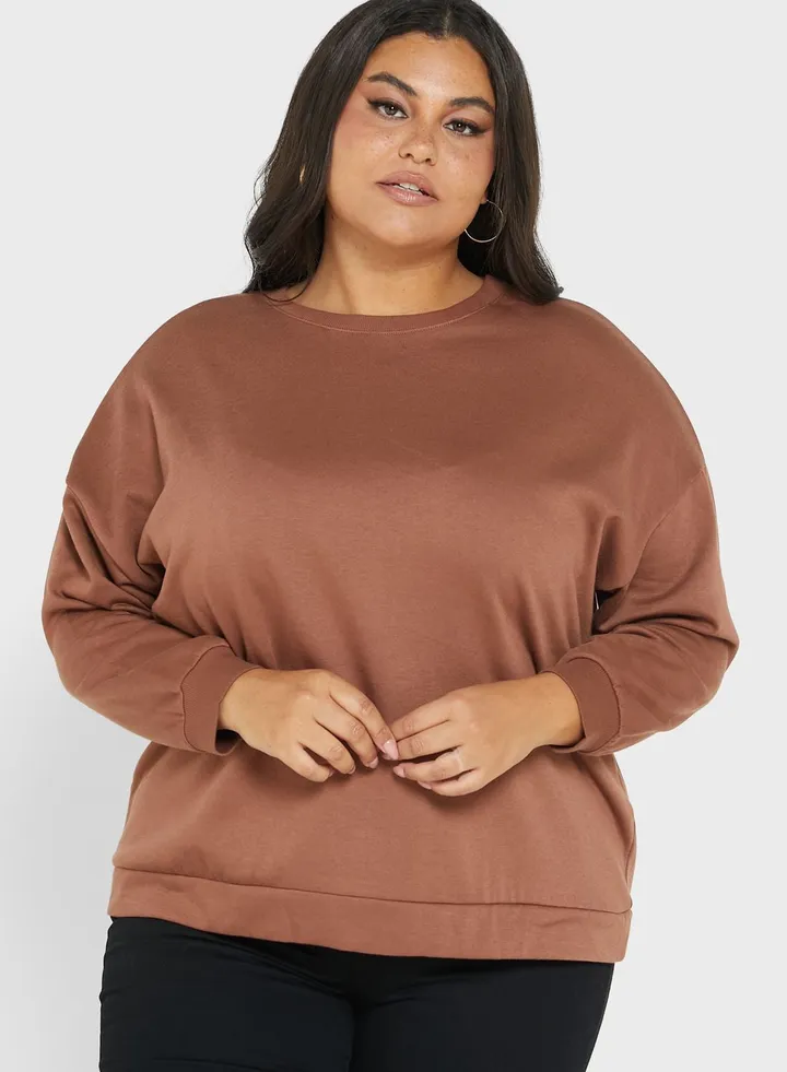 Crew Neck Knitted Sweatshirt