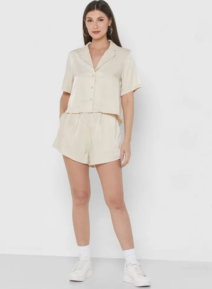 High Waist Pocket Detail Shorts