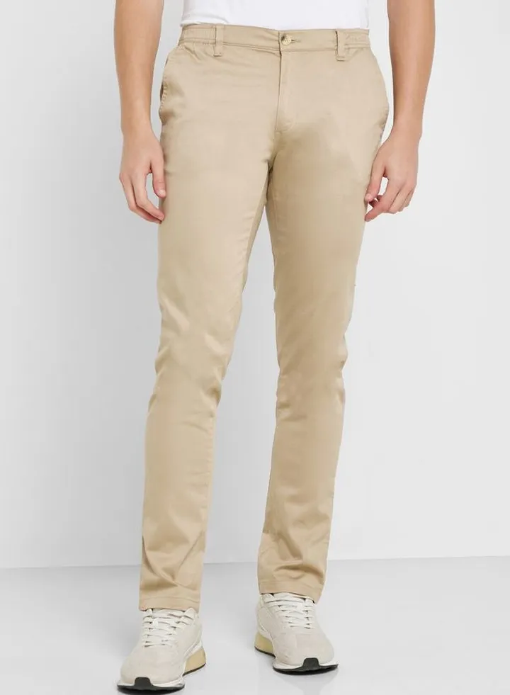 Men Mid-Rise Classic Slim Fit Chinos Trousers