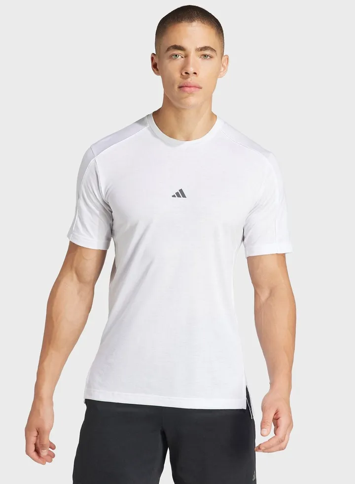 Logo Yoga T-Shirt