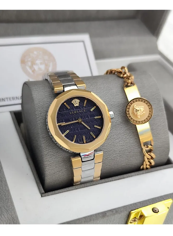 Luxury and beautiful second-class Versace women's watch set