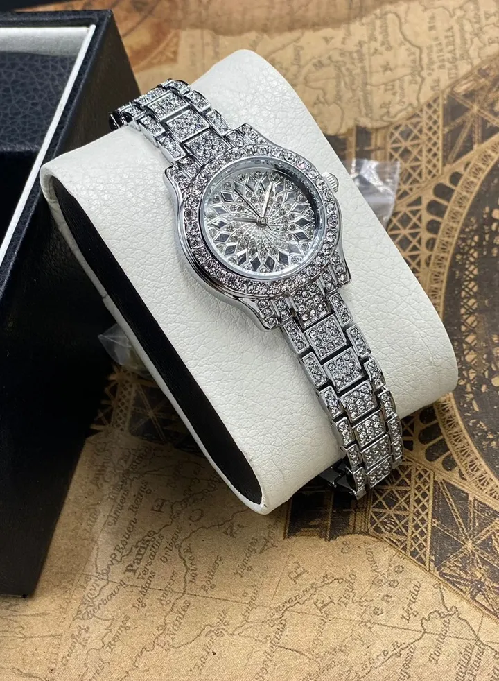Rivoli women's watch, crystal classy