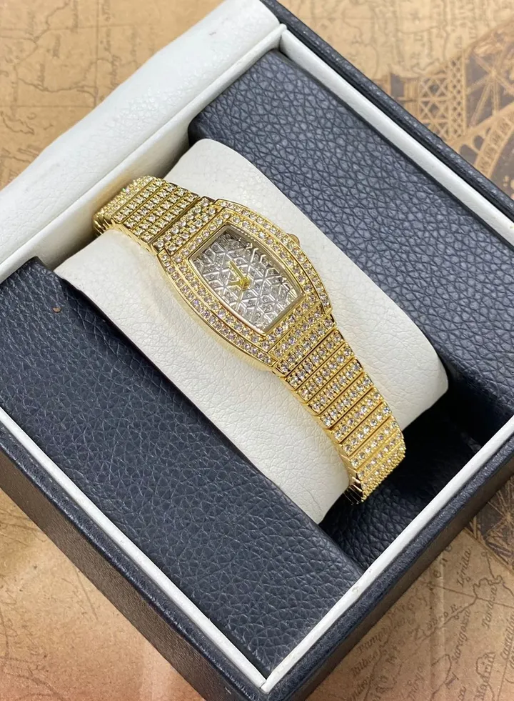 Rivoli women's watch, crystal classy