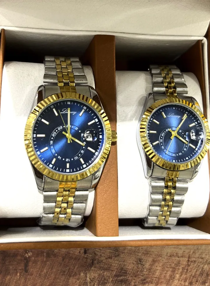 A high-quality waterproof couple watch set inspired by the famous Rolex watches