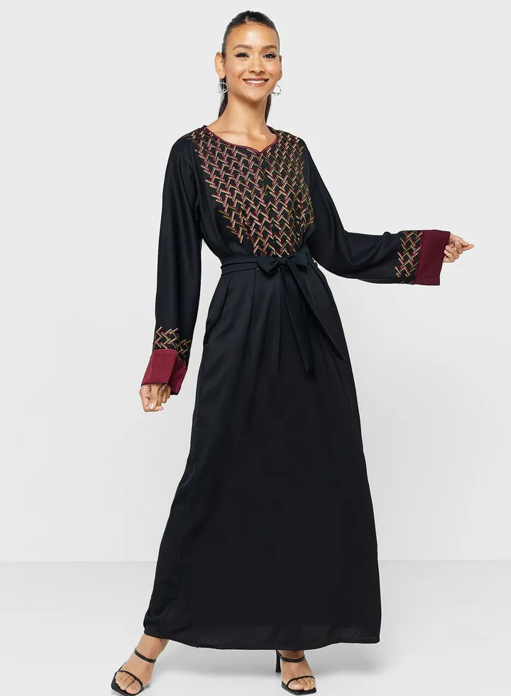 Embroidered Belted Black Jalabiya