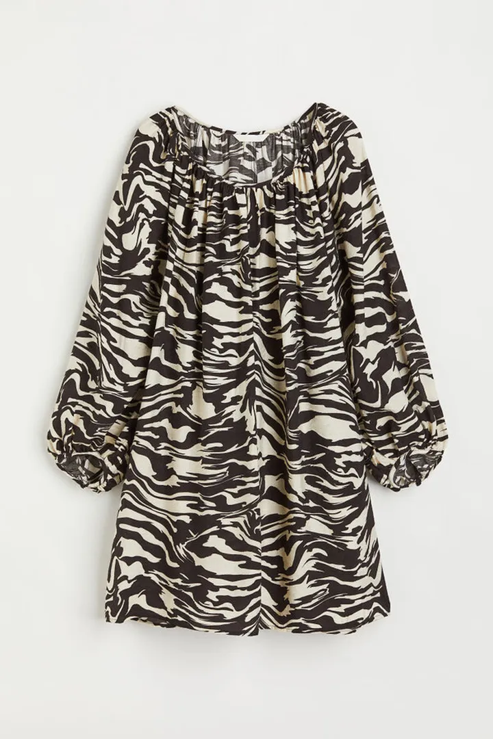 Balloon-sleeved Crêped Dress