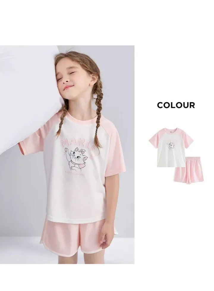 Disney knitted children's clothing