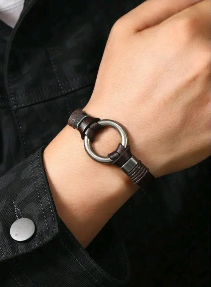 Trendy Fashionable Bracelet For Men High Quality