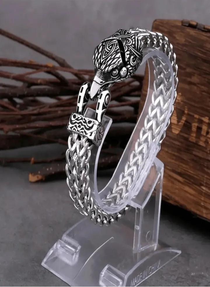Trendy Fashionable Bracelet For Men High Quality