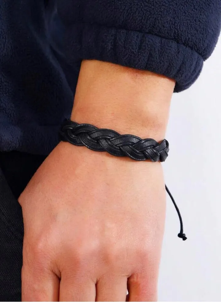 Men’s Bracelet Made Of High Quality PU Leather