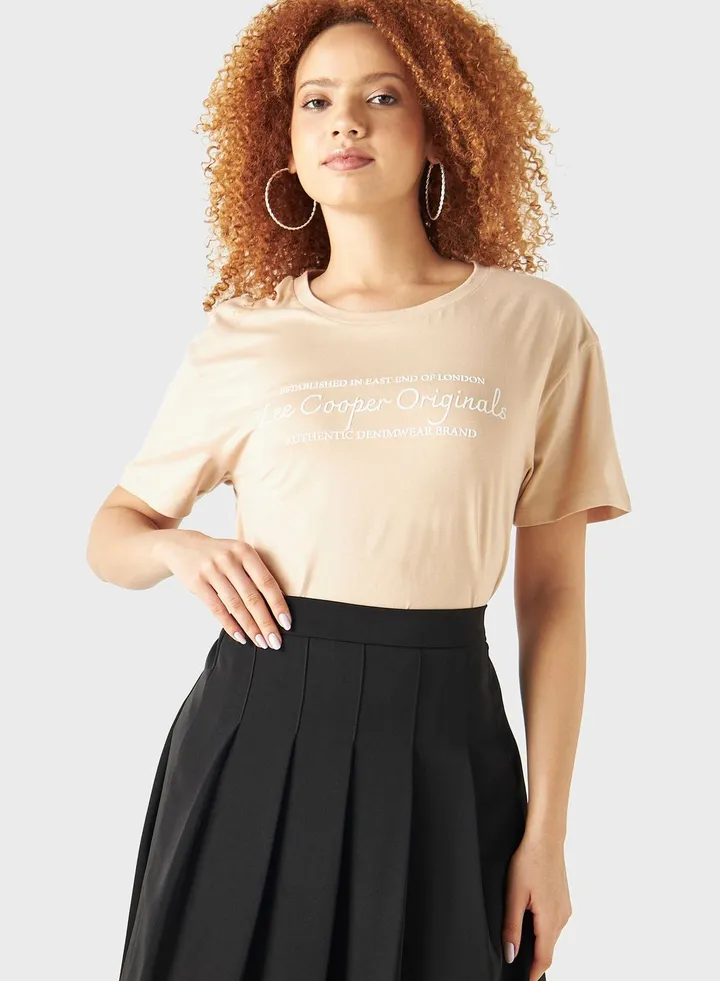 Crew Neck Logo Detail T-shirt