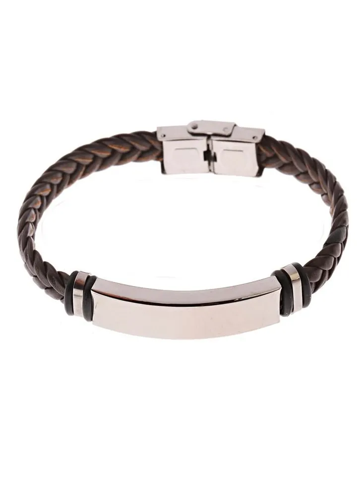 Braided leather bracelet with an elegant design