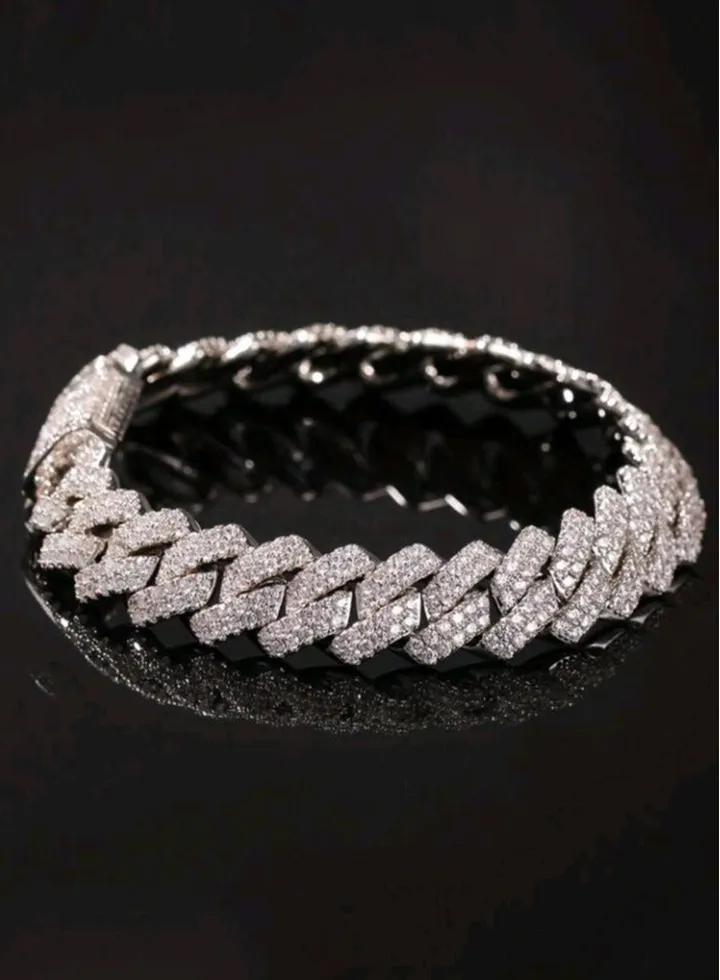 Trendy Fashionable Bracelet For Men High Quality