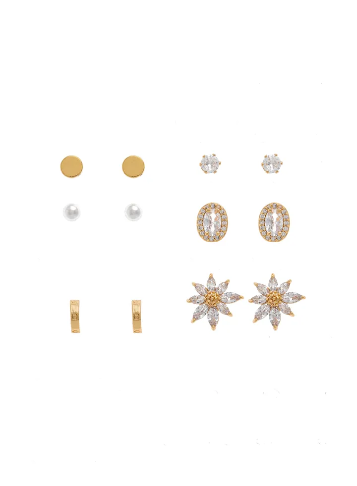 Fashionable earring set