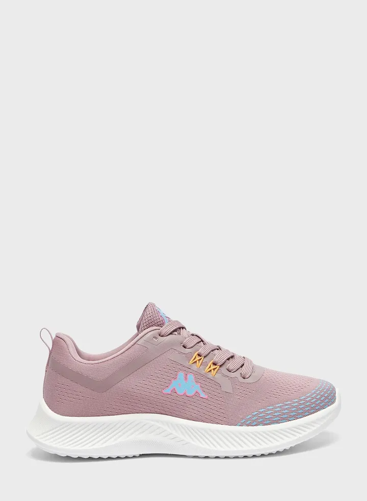 Women's Sports Shoes