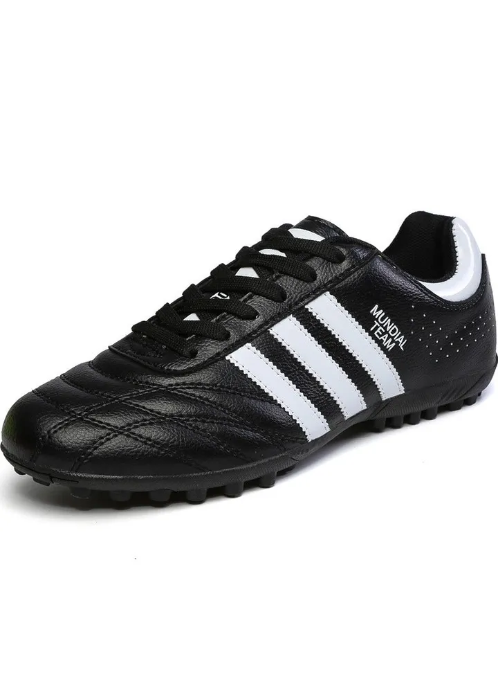 New Low Top Anti slip Football Shoes