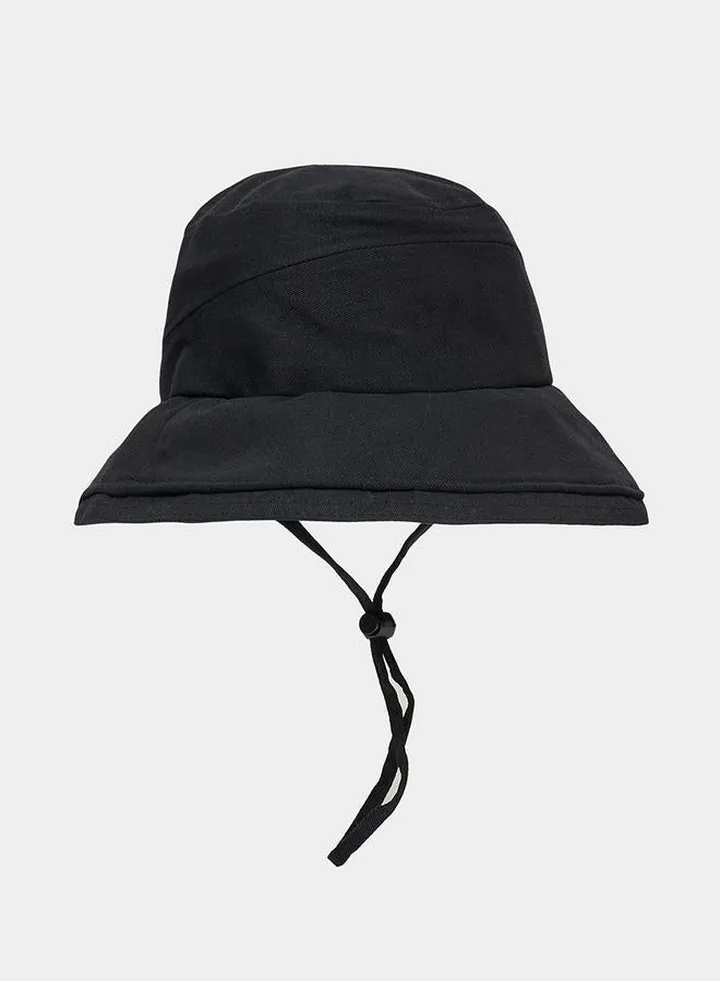 Lock Strap Bucket Hat