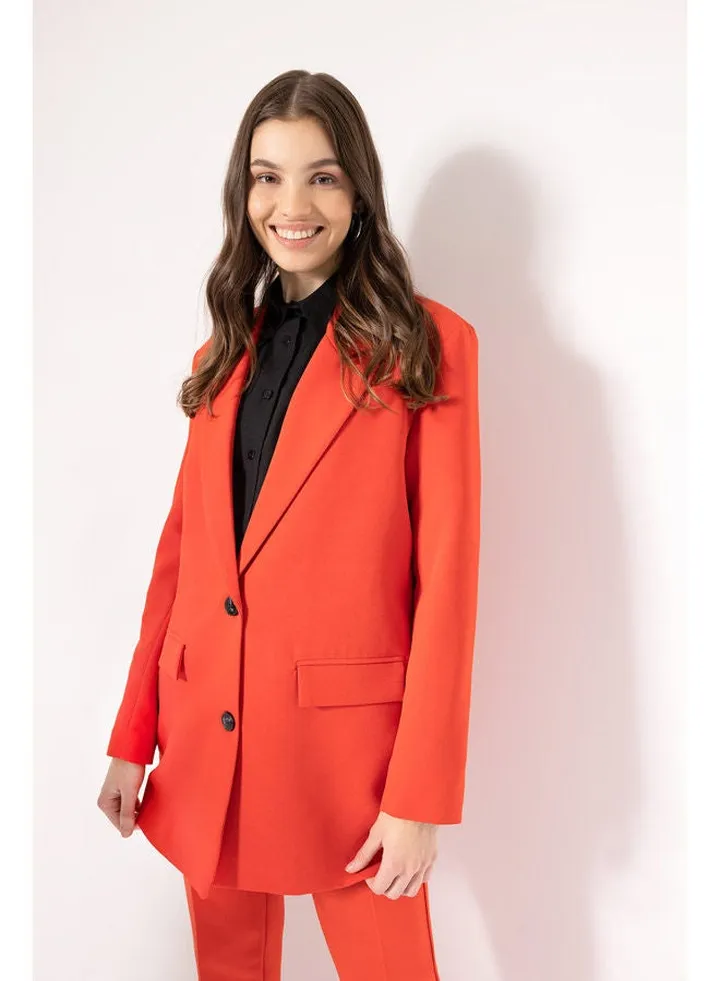 Woman Regular Fit Long Sleeve Blazer