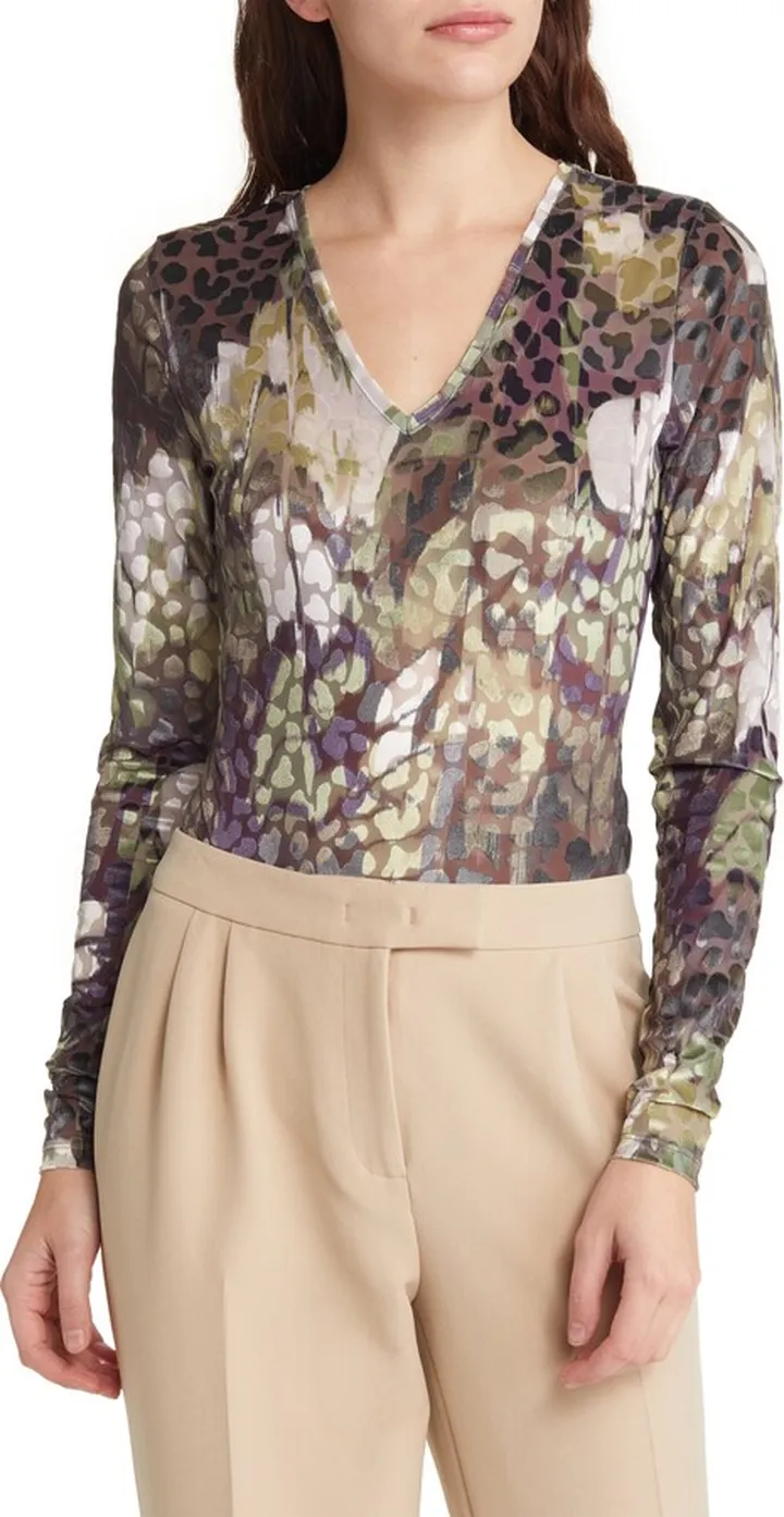 Giadah V-Neck Long Sleeve Bodysuit