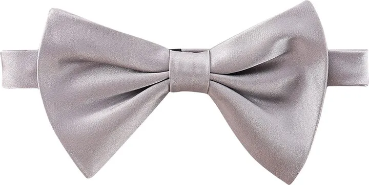 Silk bow tie