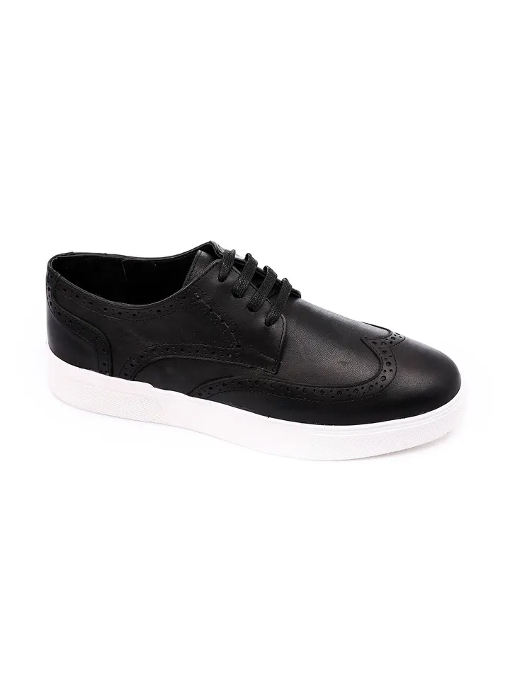 Lace Up Round Toecap Flat Sneakers - Black
