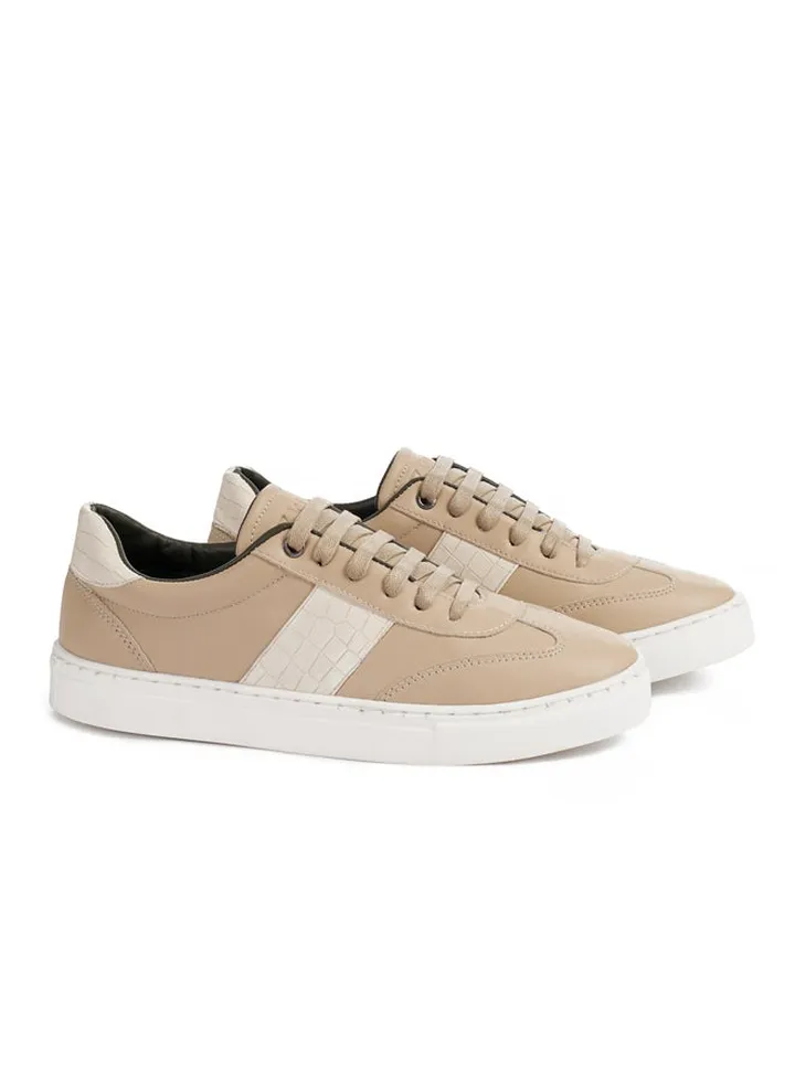 Low Top Sneakers