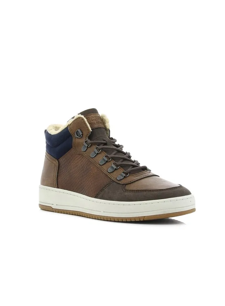 Low Top Sneaker