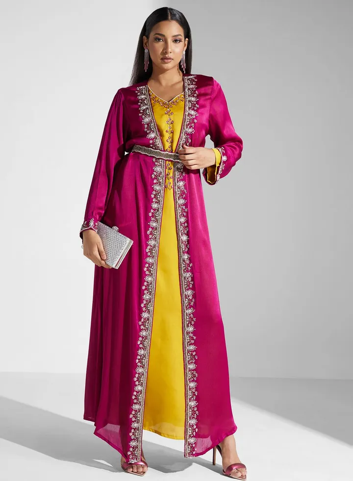 Embroidered Belted Jalabiya