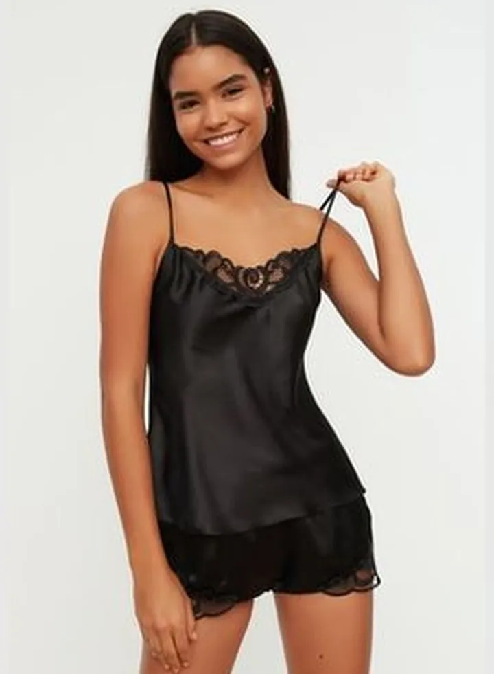 Black Lace Detailed Satin Pajamas Set