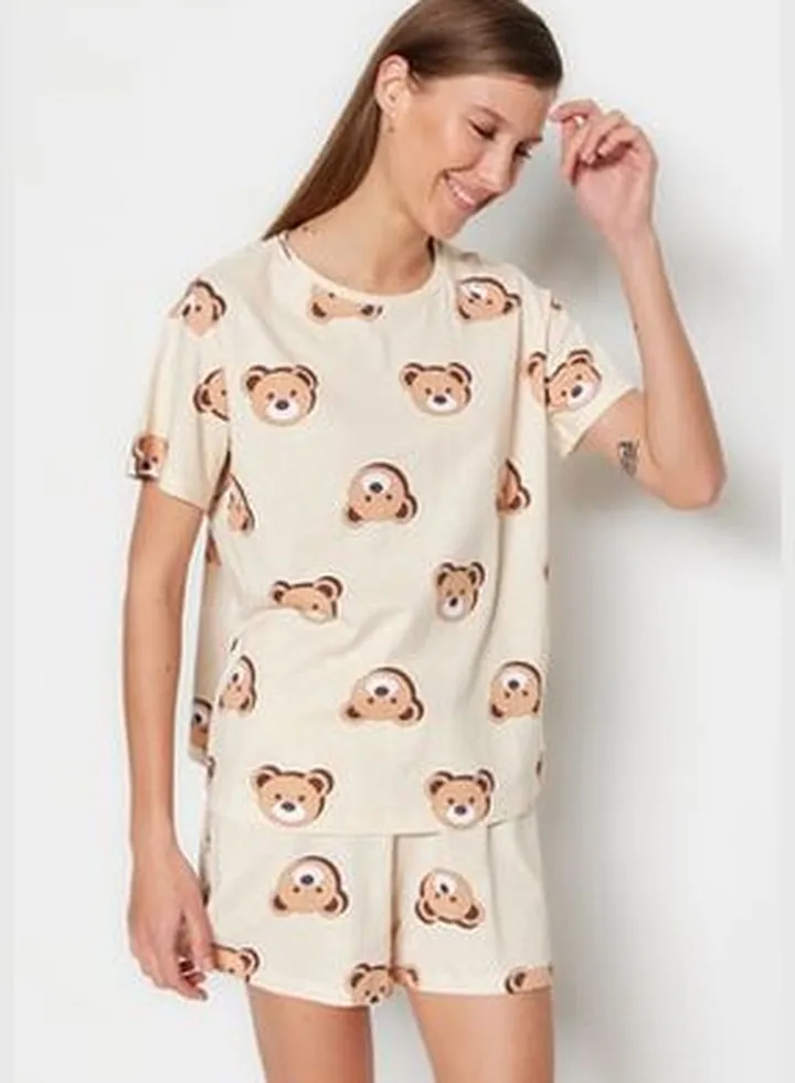 Ecru 100% Cotton Teddy Bear Printed T-shirt-Shorts and Knitted Pajamas Set.